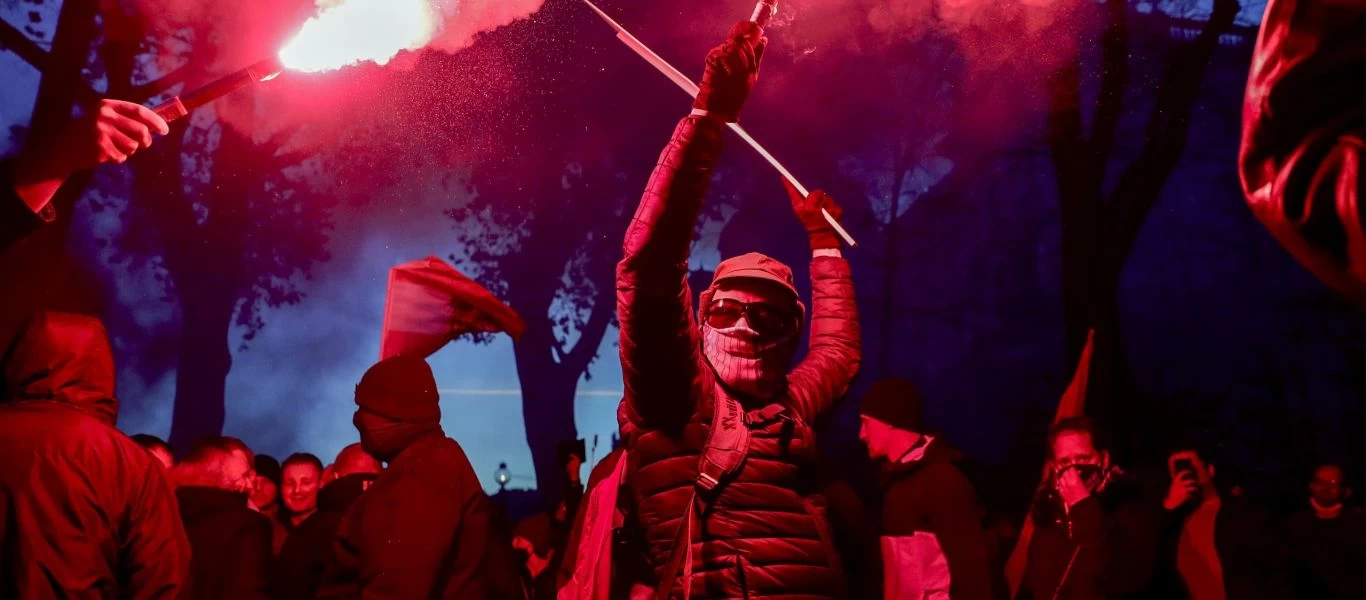 Εξέγερση στην Αυστρία: «Δώστε τέλος στην δικτατορία αλλιώς θα πάρουμε τα όπλα»! - Προειδοποιούν για «ένοπλο ξεσηκωμό»